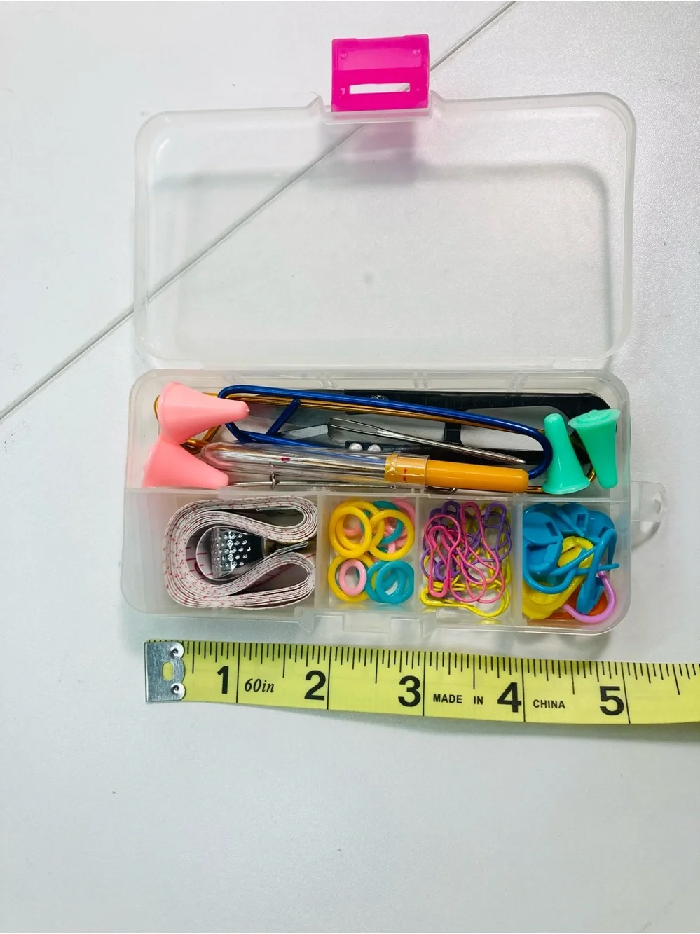 NEW Knit Notions Kit w/ Scissors, Knitting Tools, Colorful Stitch Markers +CASE